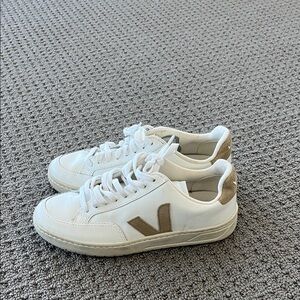 Veja White and Brown Casual Sneakers